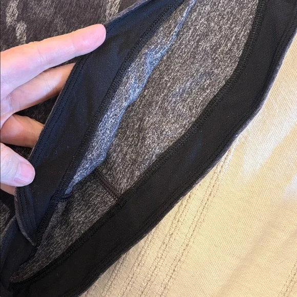 LULULEMON RUNDERFUL CAMO TOP - Picture 7 of 11